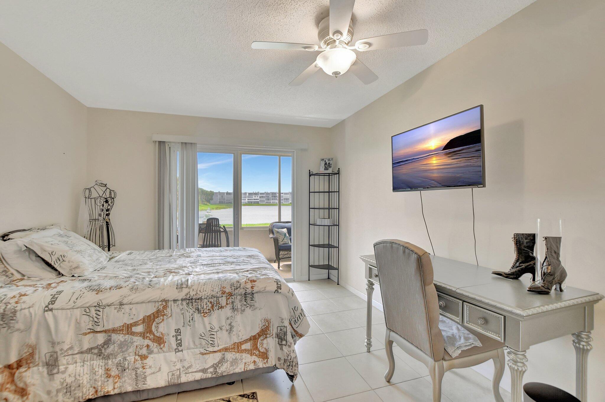 1081 Exeter Boca Raton, FL 33434 - Photo 12 of 65 15-web-or-mls-DSC_1386