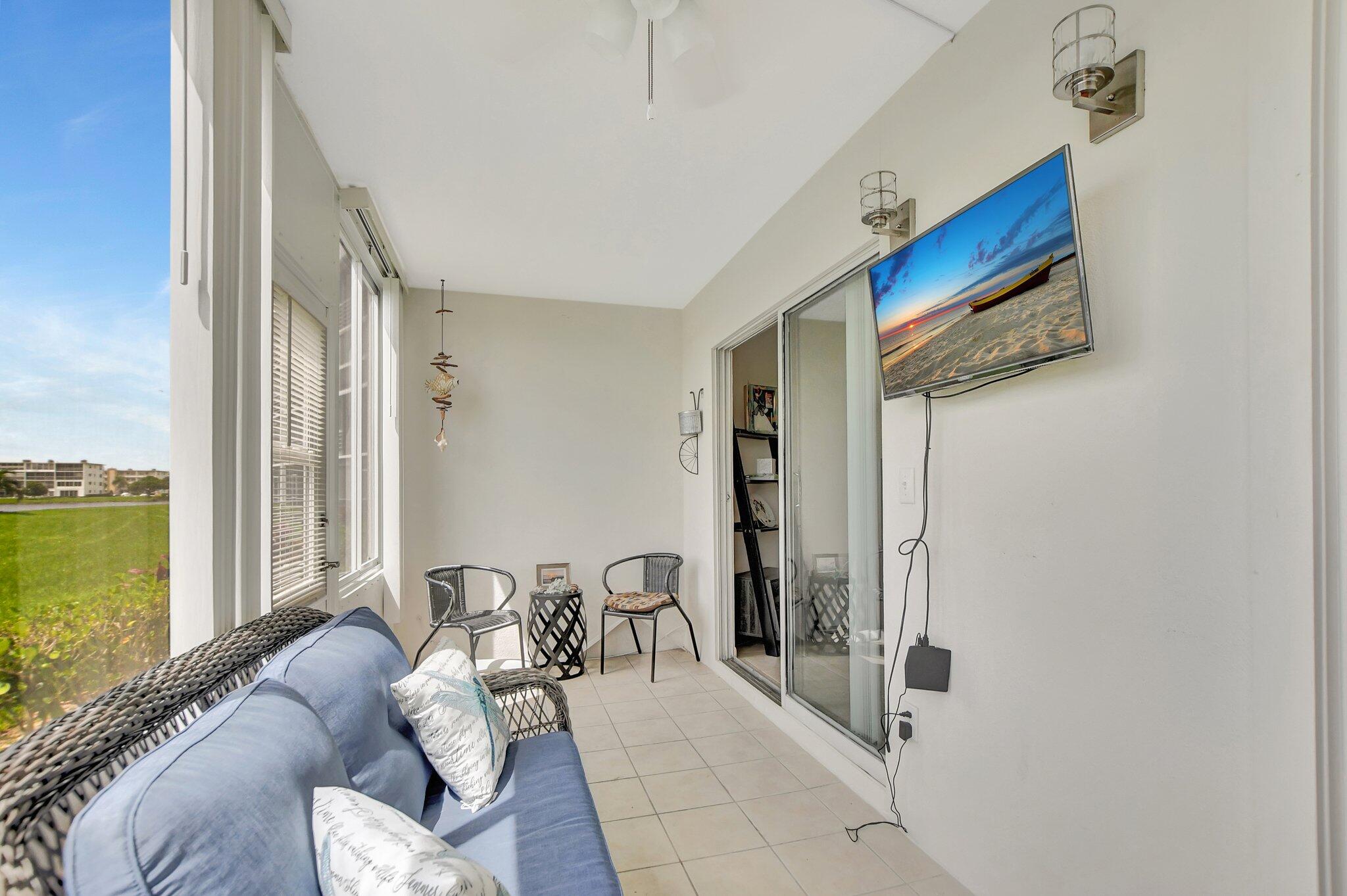 1081 Exeter Boca Raton, FL 33434 - Photo 15 of 65 18-web-or-mls-DSC_1406