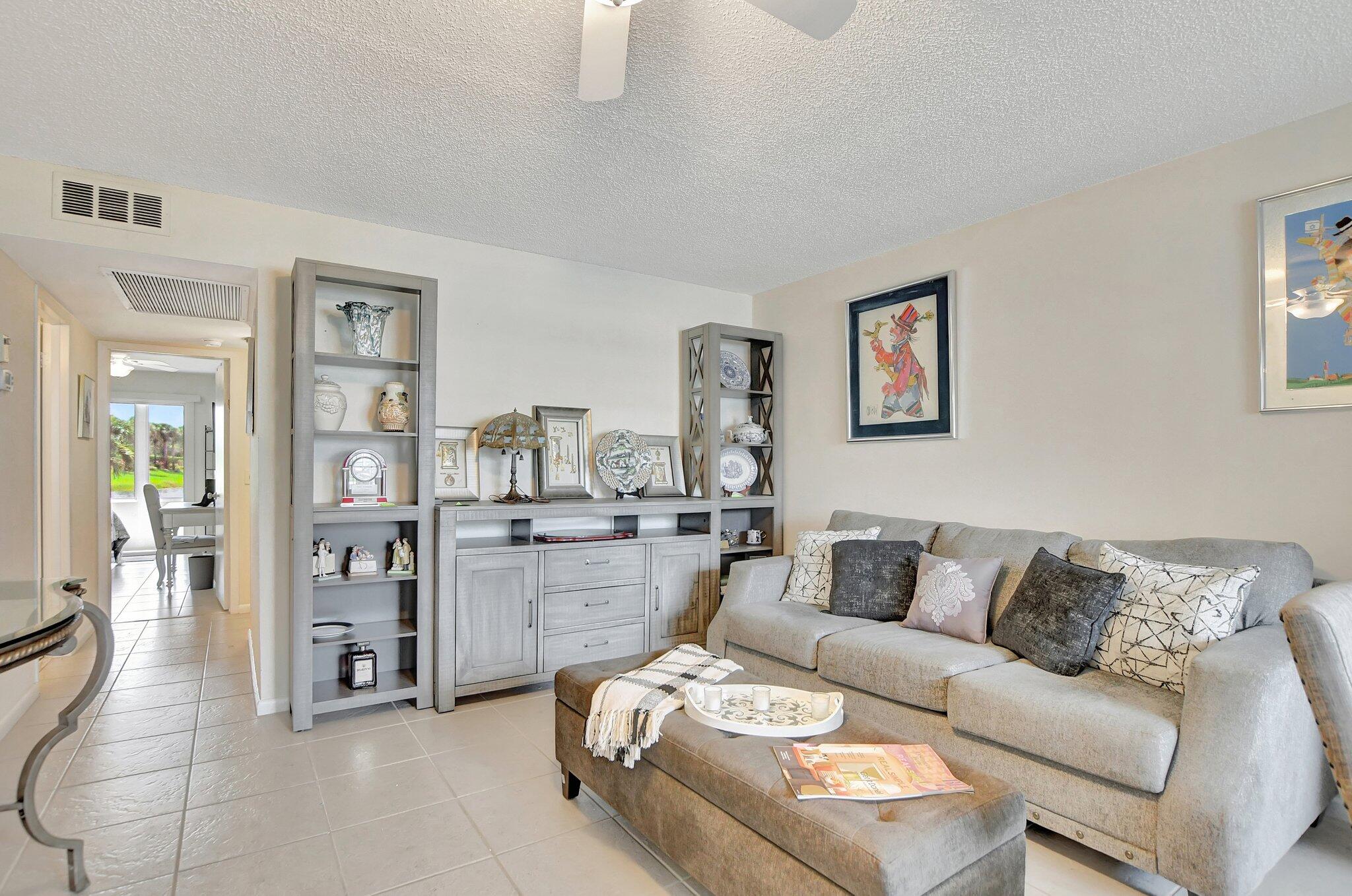 1081 Exeter Boca Raton, FL 33434 - Photo 5 of 65 5-web-or-mls-DSC_1336