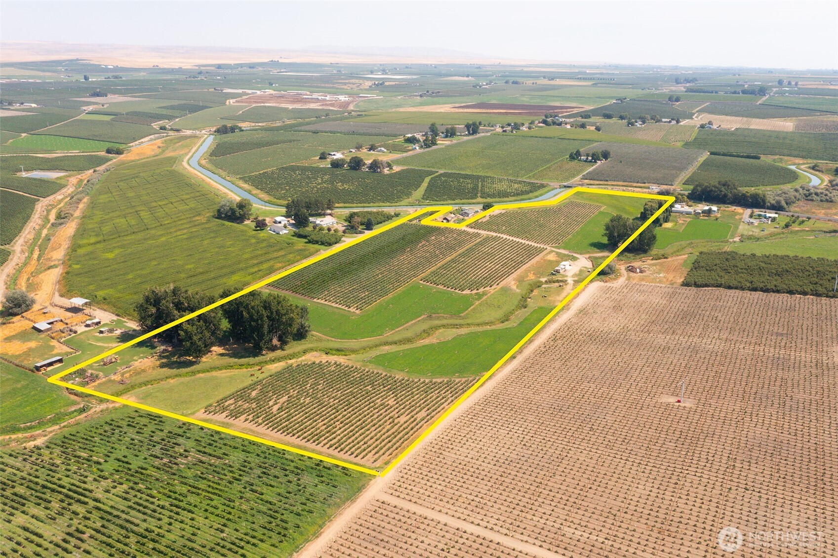 0 Olmstead Road Grandview, WA 98930 - Photo 2 of 31 a view of a tennis court