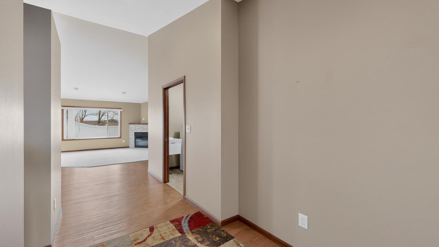 2528 Hawk Ridge Court Southeast Rochester, MN 55904 - Photo 23 of 40