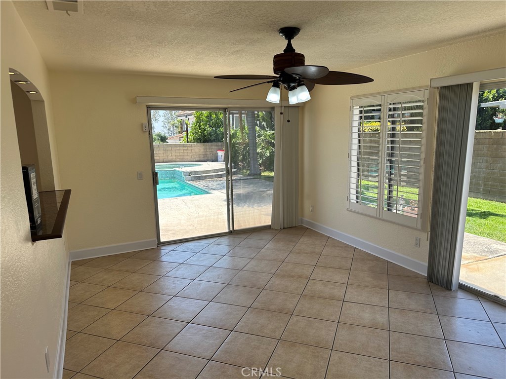 8549 Orange Street Rancho Cucamonga, CA 91701 - Photo 5 of 38