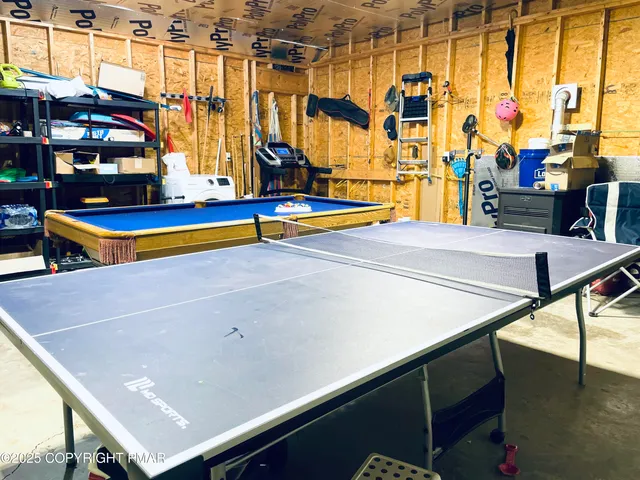 $2,600 | 157 Main Street, Gouldsboro, PA 18424