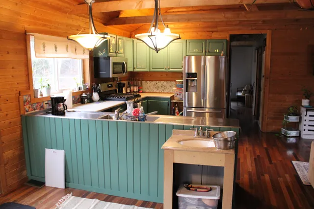 $183,500 | 95 South Chester Road, Chester, ME 04457