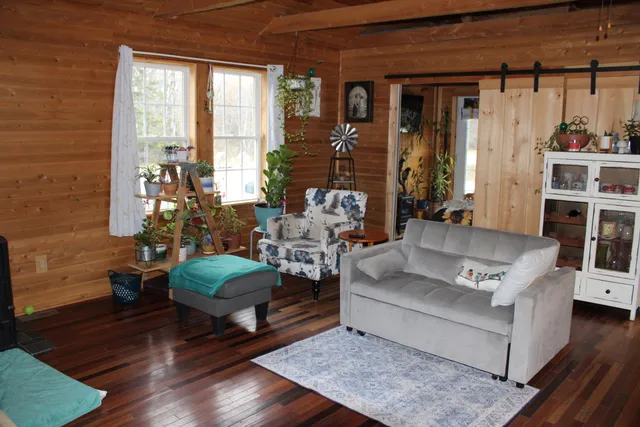 $183,500 | 95 South Chester Road, Chester, ME 04457