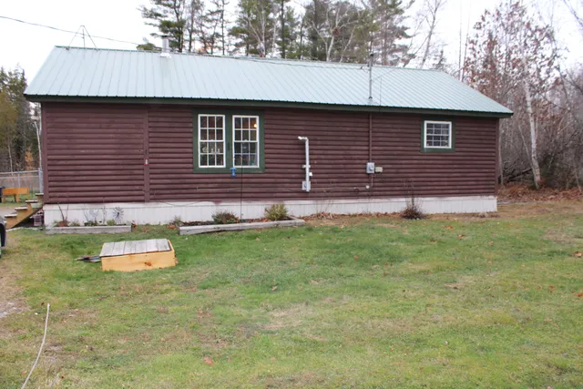 $183,500 | 95 South Chester Road, Chester, ME 04457
