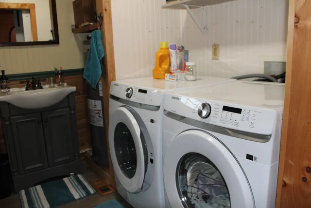 $183,500 | 95 South Chester Road, Chester, ME 04457