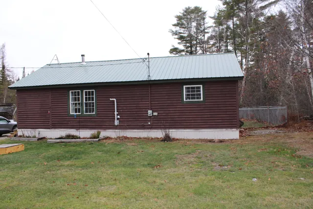 $183,500 | 95 South Chester Road, Chester, ME 04457