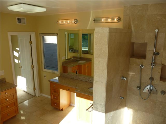 4134 Skyline Road Carlsbad, CA 92008 - Photo 12 of 25 Gallery Image 12