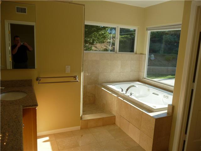 4134 Skyline Road Carlsbad, CA 92008 - Photo 13 of 25 Gallery Image 13