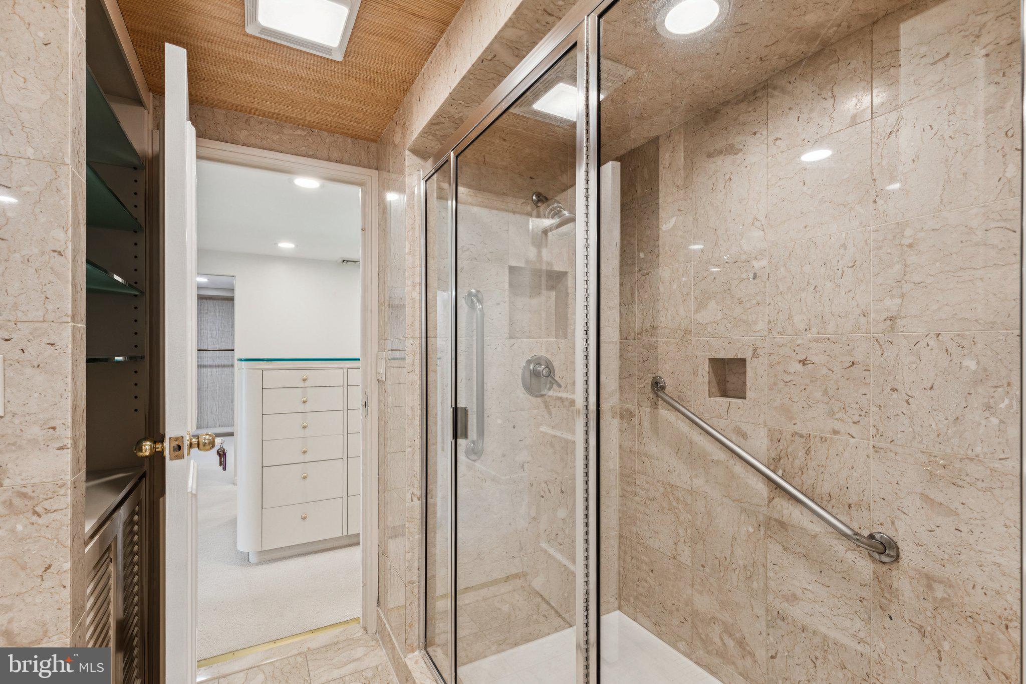 202 West Rittenhouse Square, Unit 1106 Philadelphia, PA 19103 - Photo 27 of 50