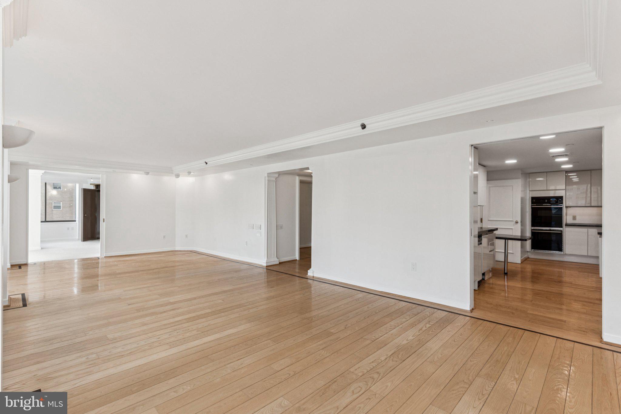 202 West Rittenhouse Square, Unit 1106 Philadelphia, PA 19103 - Photo 9 of 50