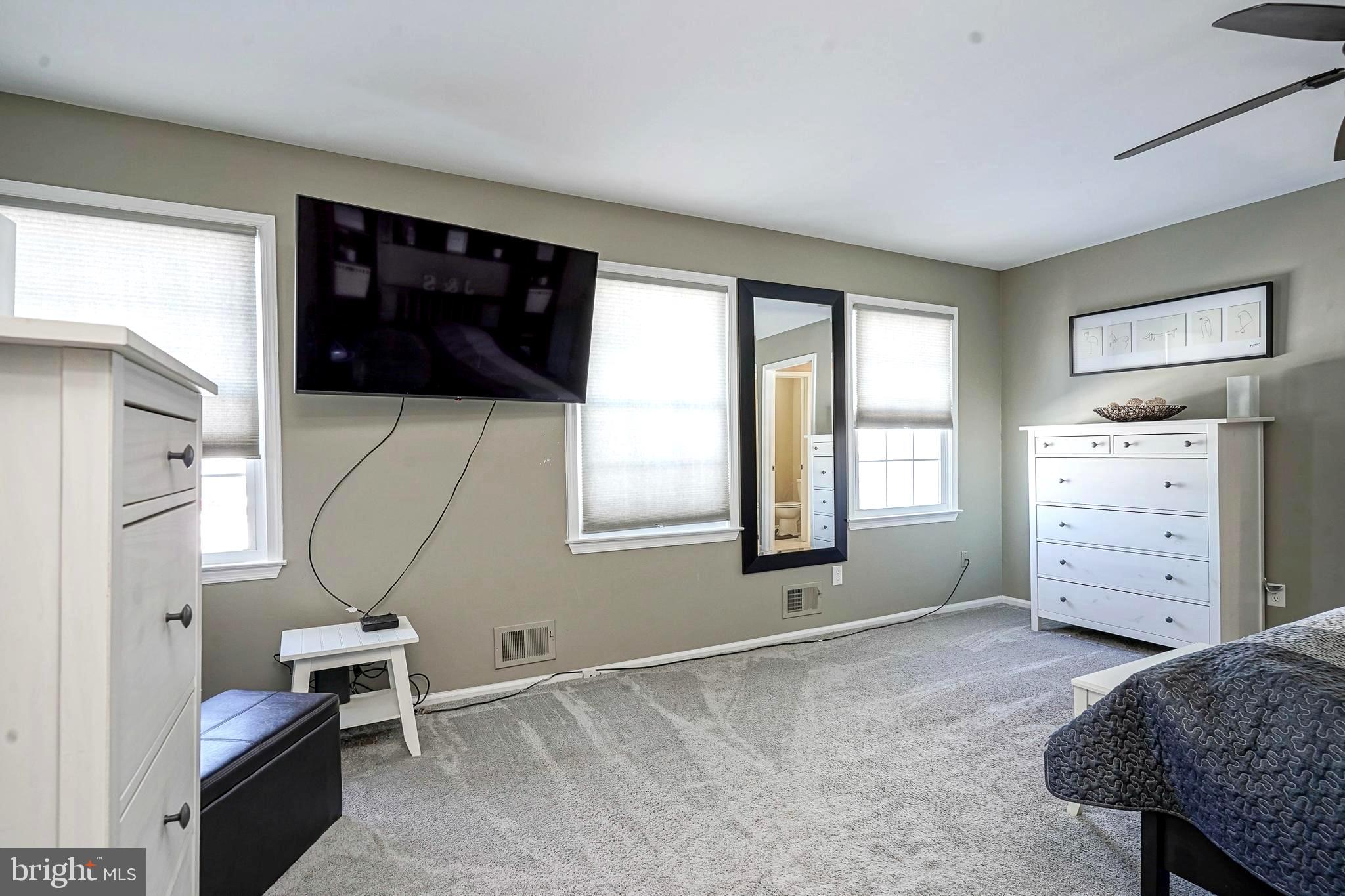 14 Lorne Road Blackwood, NJ 08012 - Photo 35 of 50