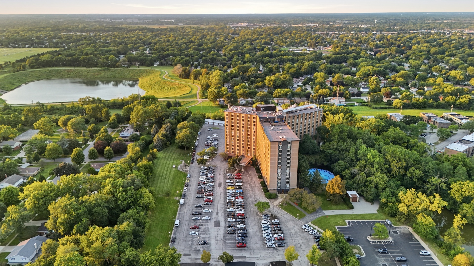 1 Renaissance Place, Unit 816 Palatine, IL 60067 - Photo 40 of 41 Gallery Image 40