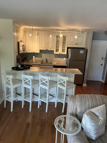 $220,000 | 22 Zurich Court, Unit 2, Geneva, WI 53147