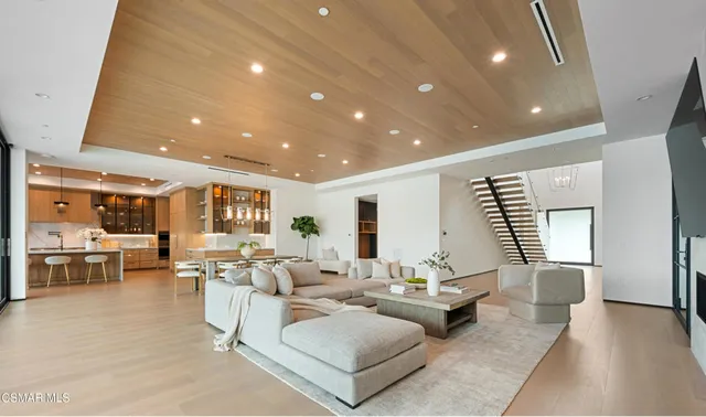 $8,995,000 | 3708 Brigantine Circle, Westlake Village, CA 91361