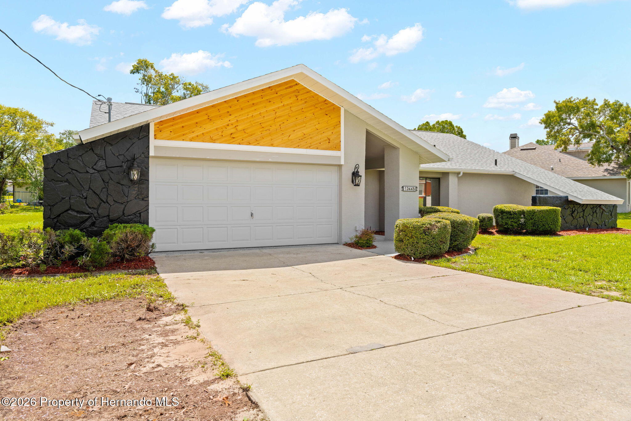 13445 Banner Road Spring Hill, FL 34609 - Photo 5 of 56 Gallery Image 5