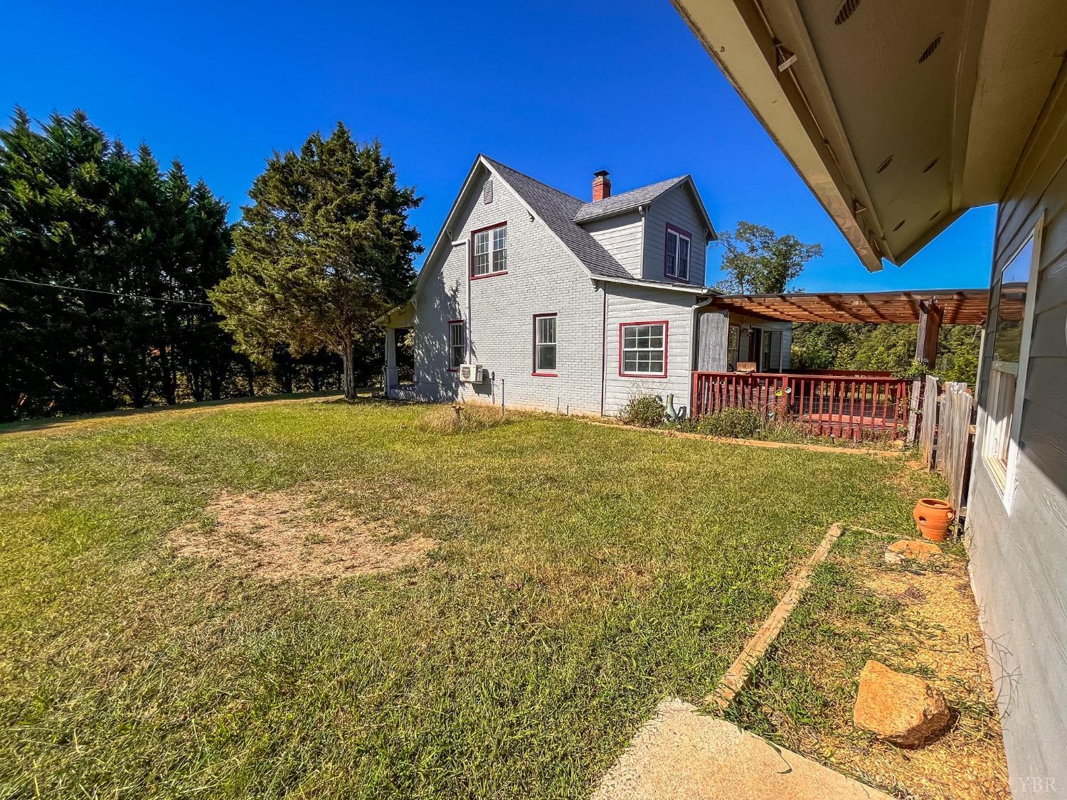 627 Waugh's Ferry Road Amherst, VA 24521 - Photo 34 of 58 Gallery Image 34