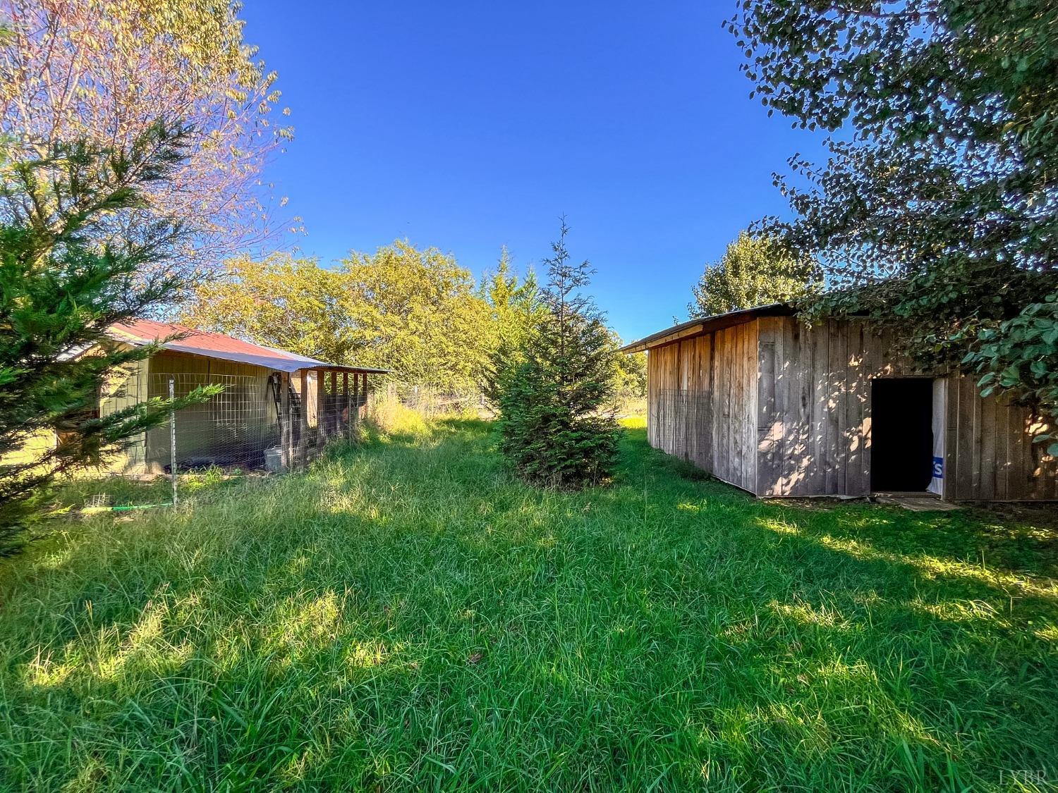 627 Waugh's Ferry Road Amherst, VA 24521 - Photo 44 of 58 Gallery Image 44