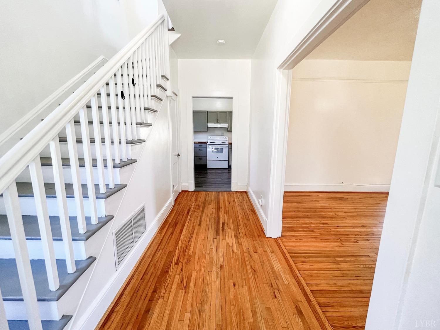627 Waugh's Ferry Road Amherst, VA 24521 - Photo 6 of 58 Gallery Image 6