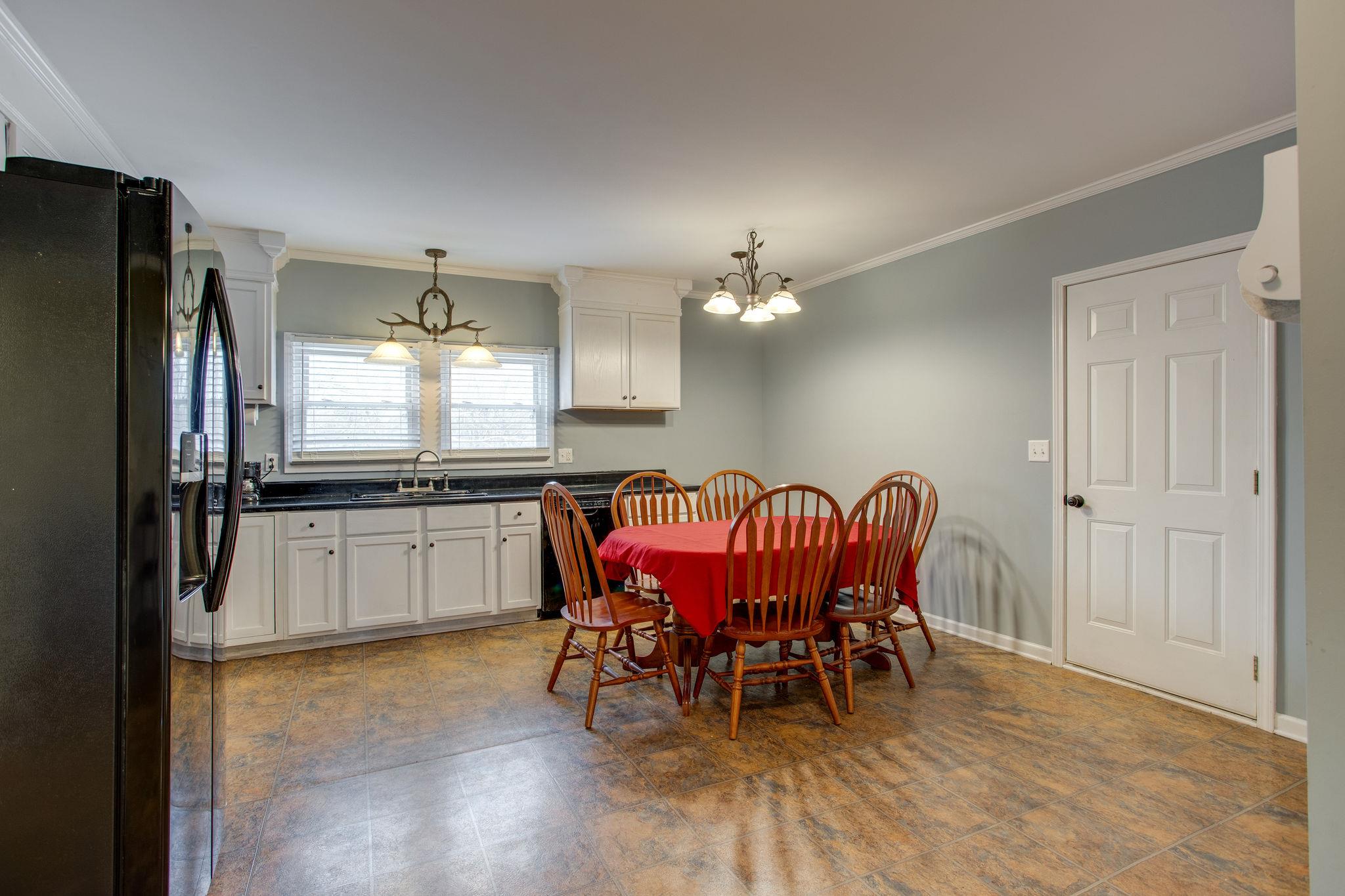 3398 Coble Road Lewisburg, TN 37091 - Photo 11 of 26 Gallery Image 11