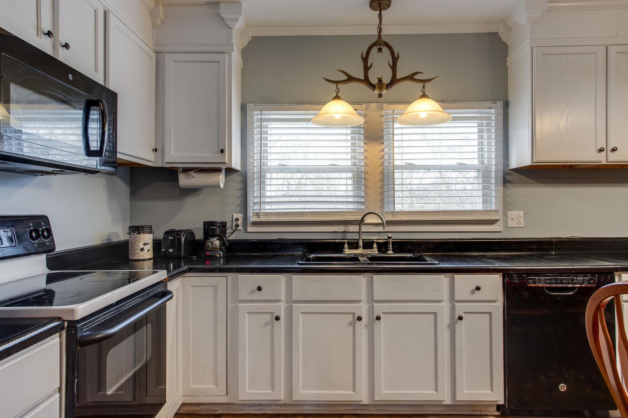 3398 Coble Road Lewisburg, TN 37091 - Photo 13 of 26 Gallery Image 13
