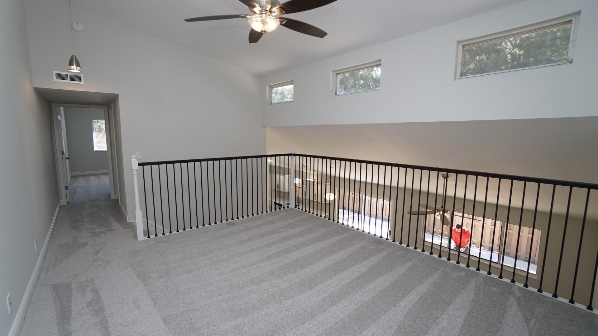 91 Maplecrest Circle Jupiter, FL 33458 - Photo 24 of 27 a view of a hallway