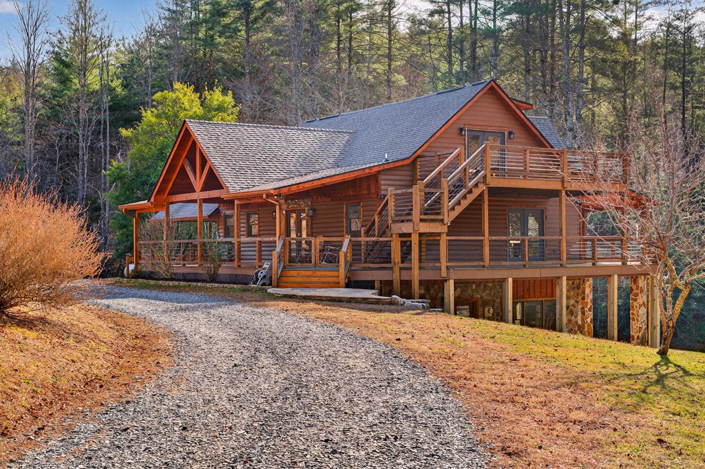 24 Earnest Alta Circle Blue Ridge, GA 30513 - Photo 2 of 38