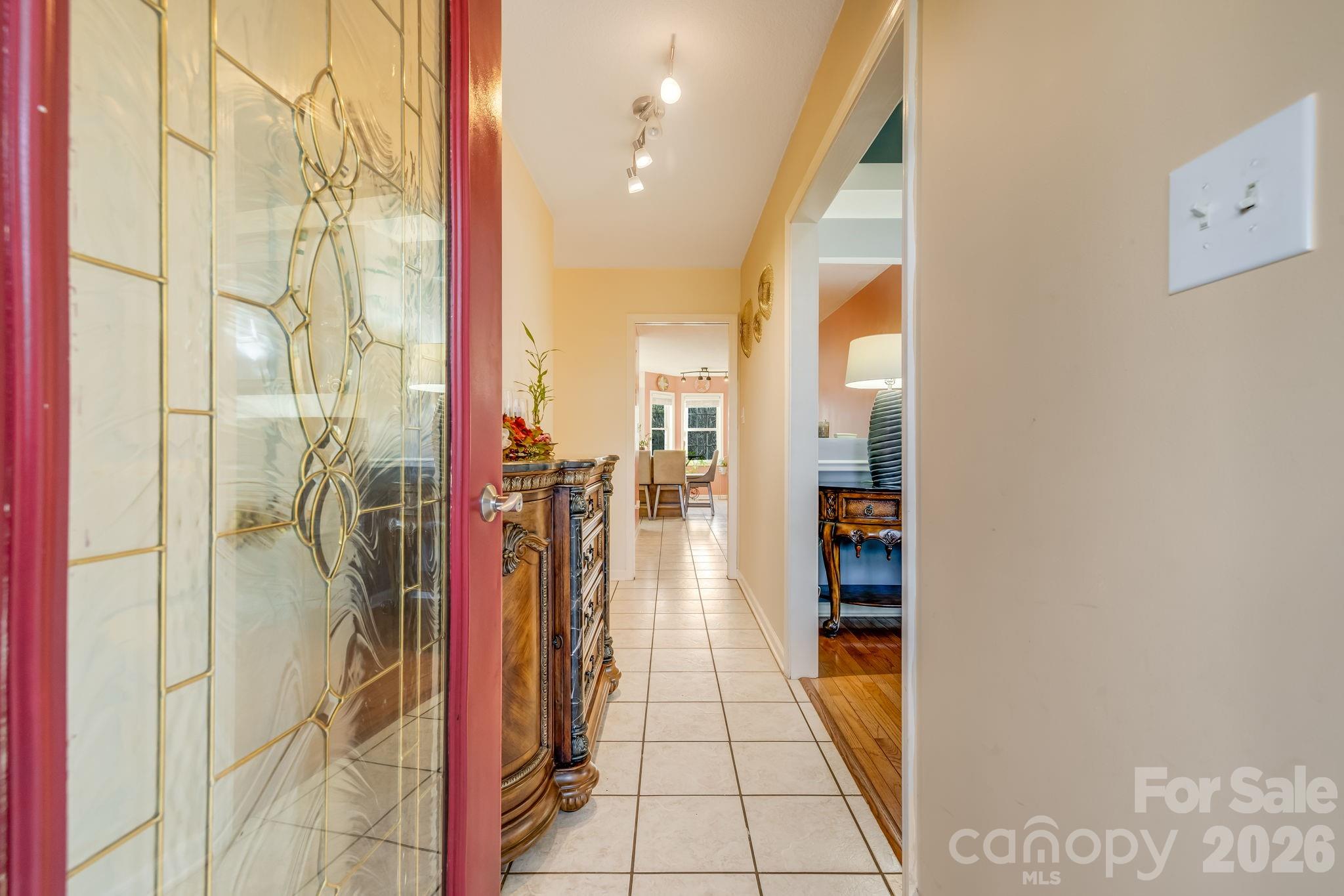 254 Jupiter Road Weaverville, NC 28787 - Photo 5 of 47 Gallery Image 5