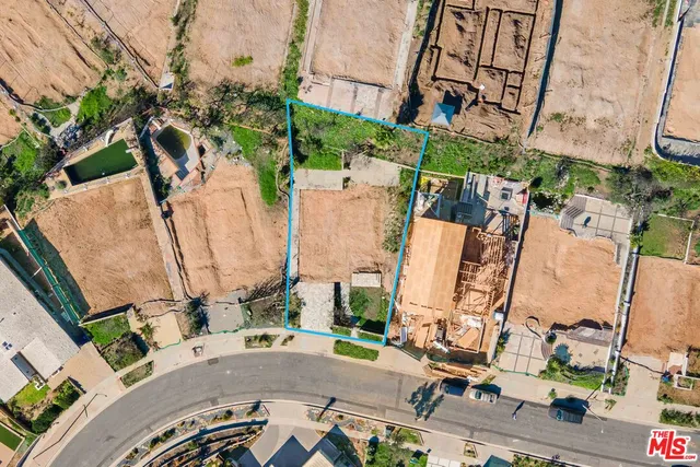 $1,495,000 | 3711 Oceanhill Way, Malibu, CA 90265