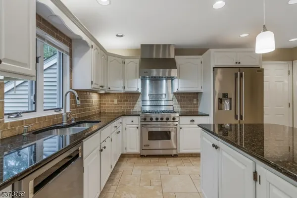 $5,500 | 833 Carnoustie Drive, Bridgewater, NJ 08807