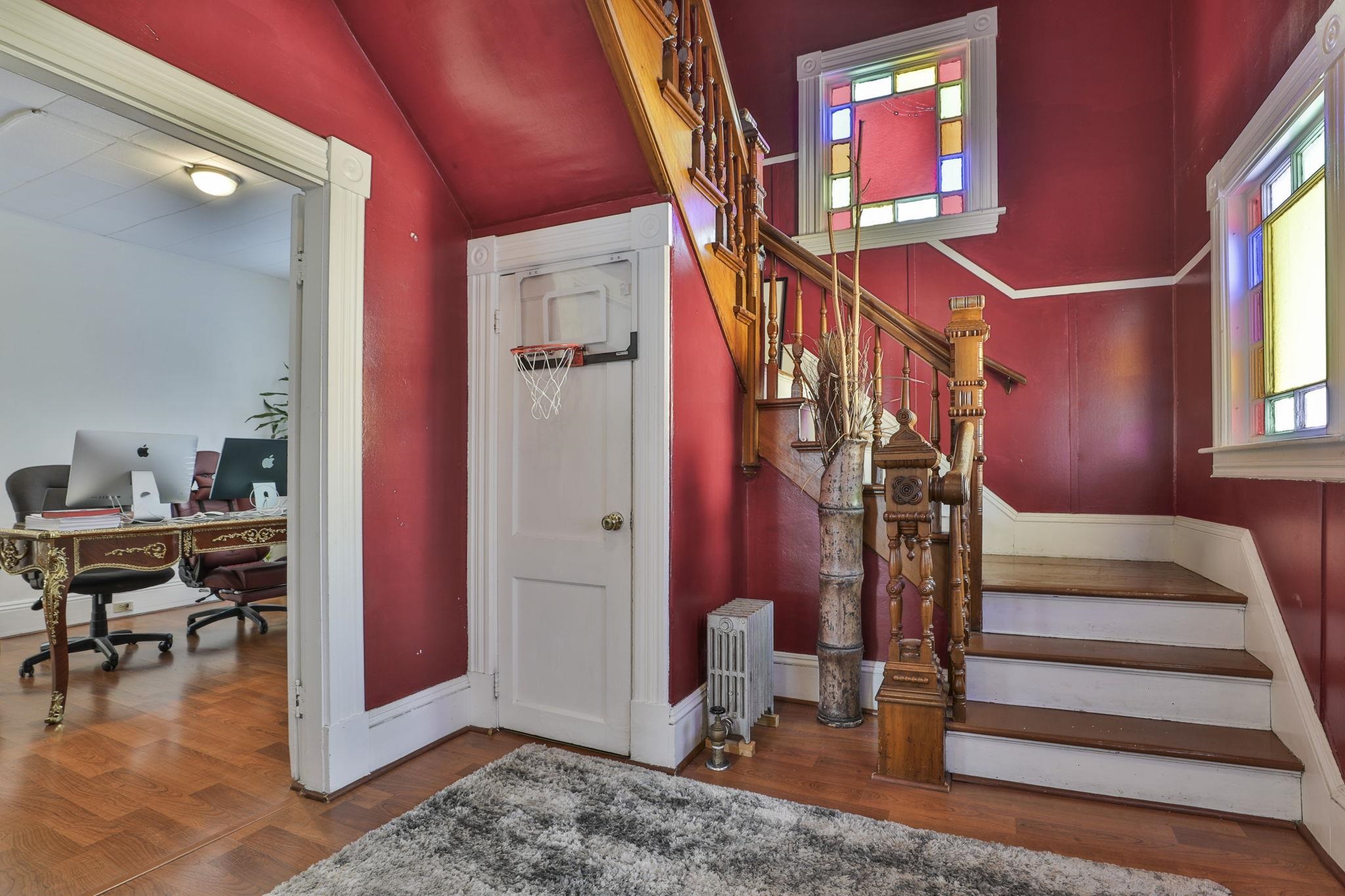 97 Dearborn Street Manchester, NH 03103 - Photo 21 of 33