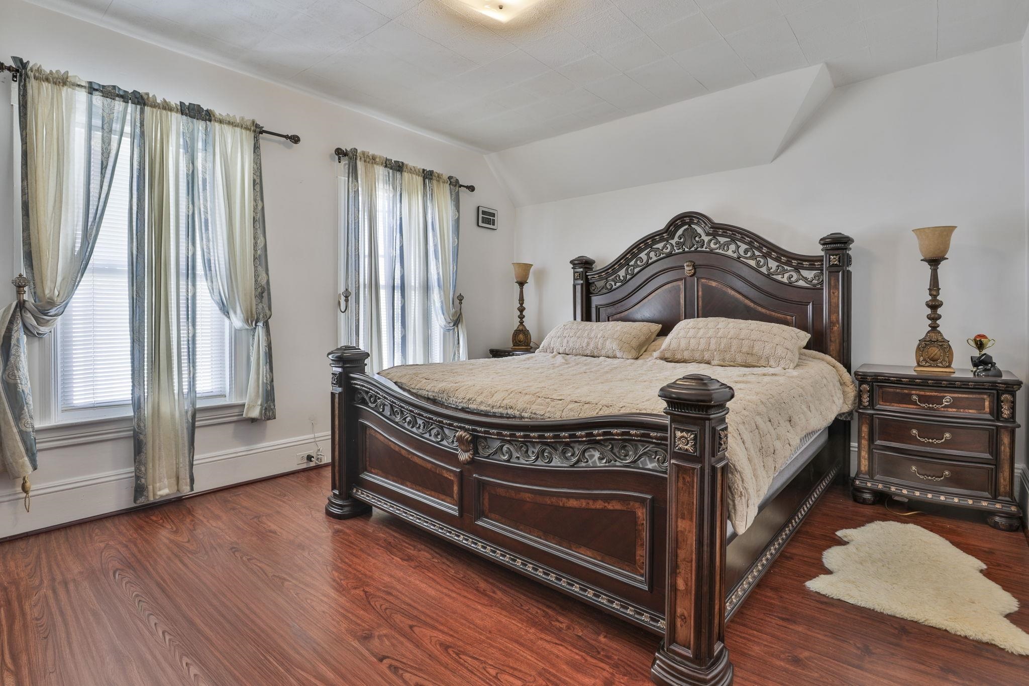 97 Dearborn Street Manchester, NH 03103 - Photo 23 of 33