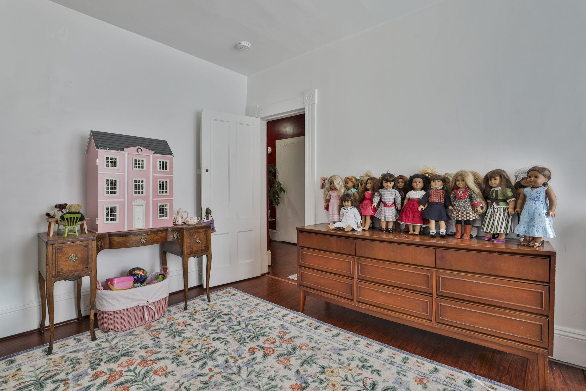 97 Dearborn Street Manchester, NH 03103 - Photo 26 of 33