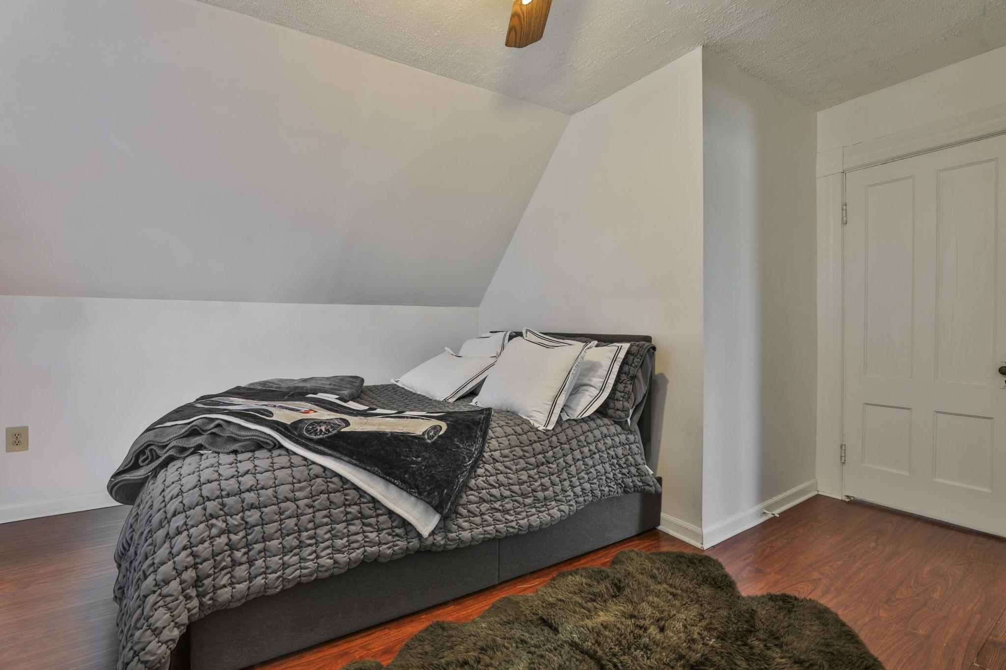 97 Dearborn Street Manchester, NH 03103 - Photo 31 of 33