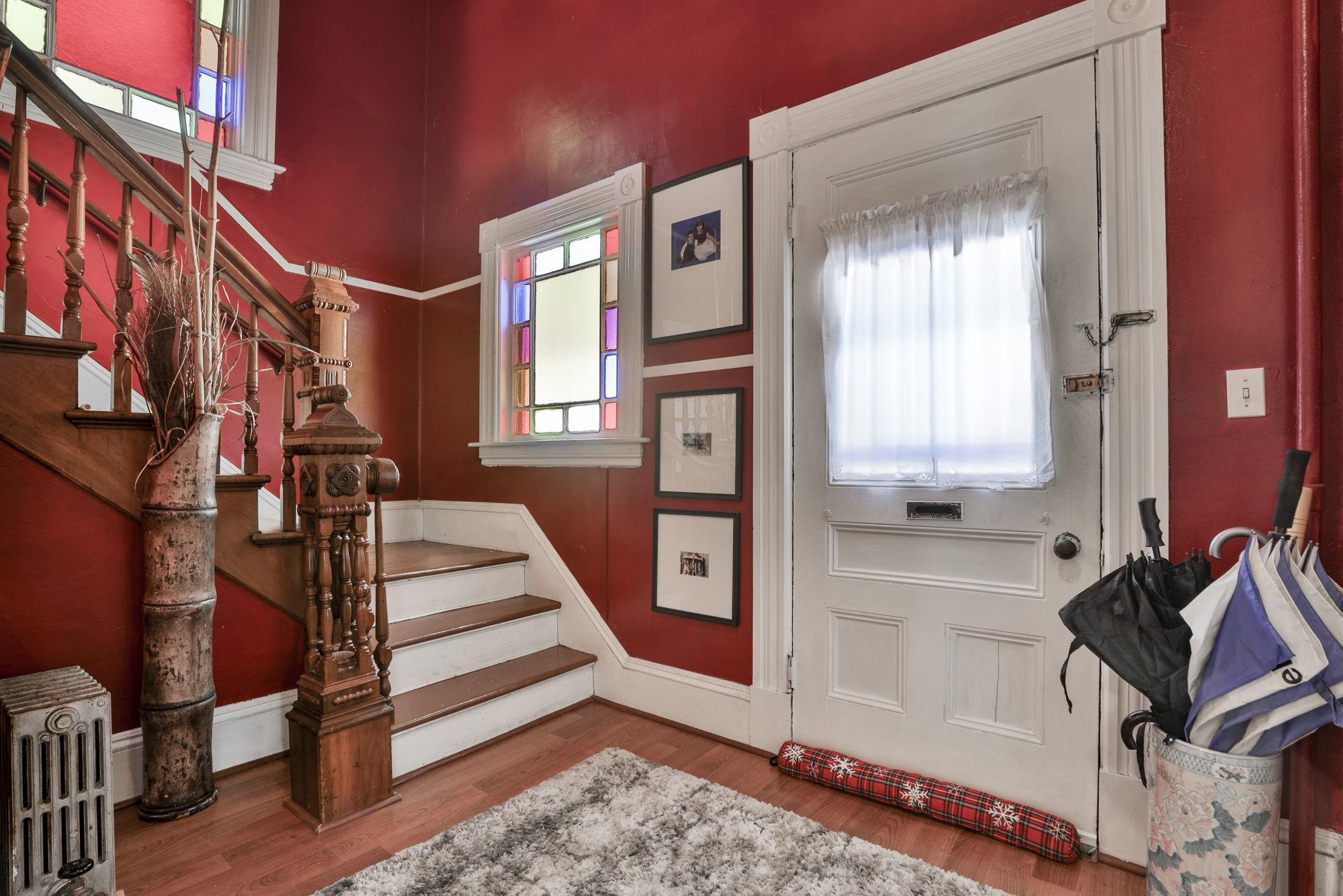 97 Dearborn Street Manchester, NH 03103 - Photo 6 of 33