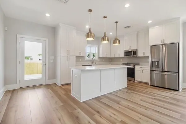 $379,940 | 1924 Toledano Street, Kenner, LA 70062