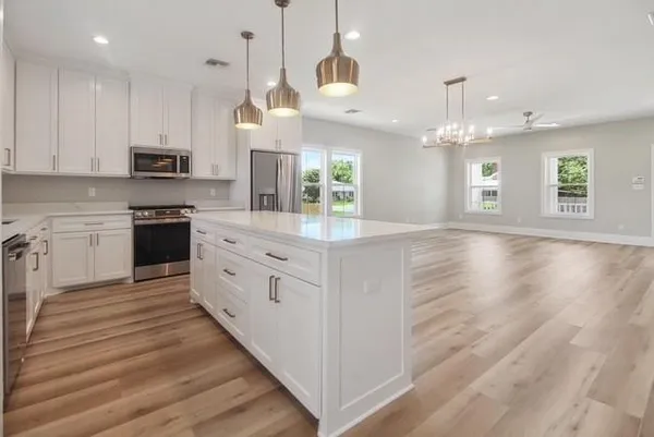 $379,940 | 1924 Toledano Street, Kenner, LA 70062