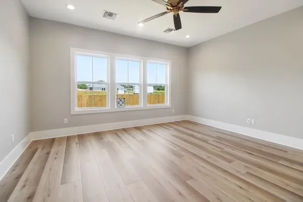 $379,940 | 1924 Toledano Street, Kenner, LA 70062