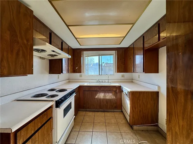 $2,250 | 828 South Sierra Vista Avenue, Unit D, Alhambra, CA 91801