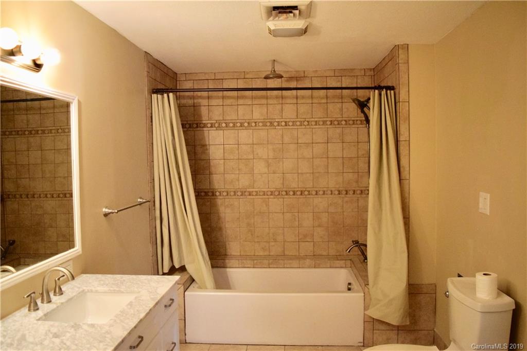 508 Riverside Drive Morganton, NC 28655 - Photo 13 of 18 Gallery Image 13