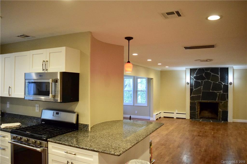 508 Riverside Drive Morganton, NC 28655 - Photo 5 of 18 Gallery Image 5