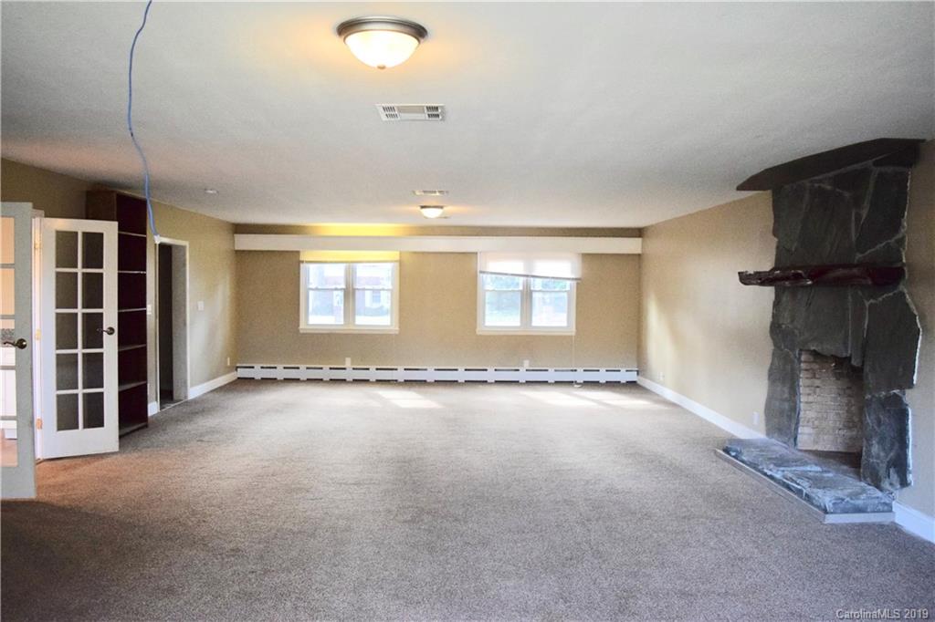 508 Riverside Drive Morganton, NC 28655 - Photo 8 of 18 Gallery Image 8