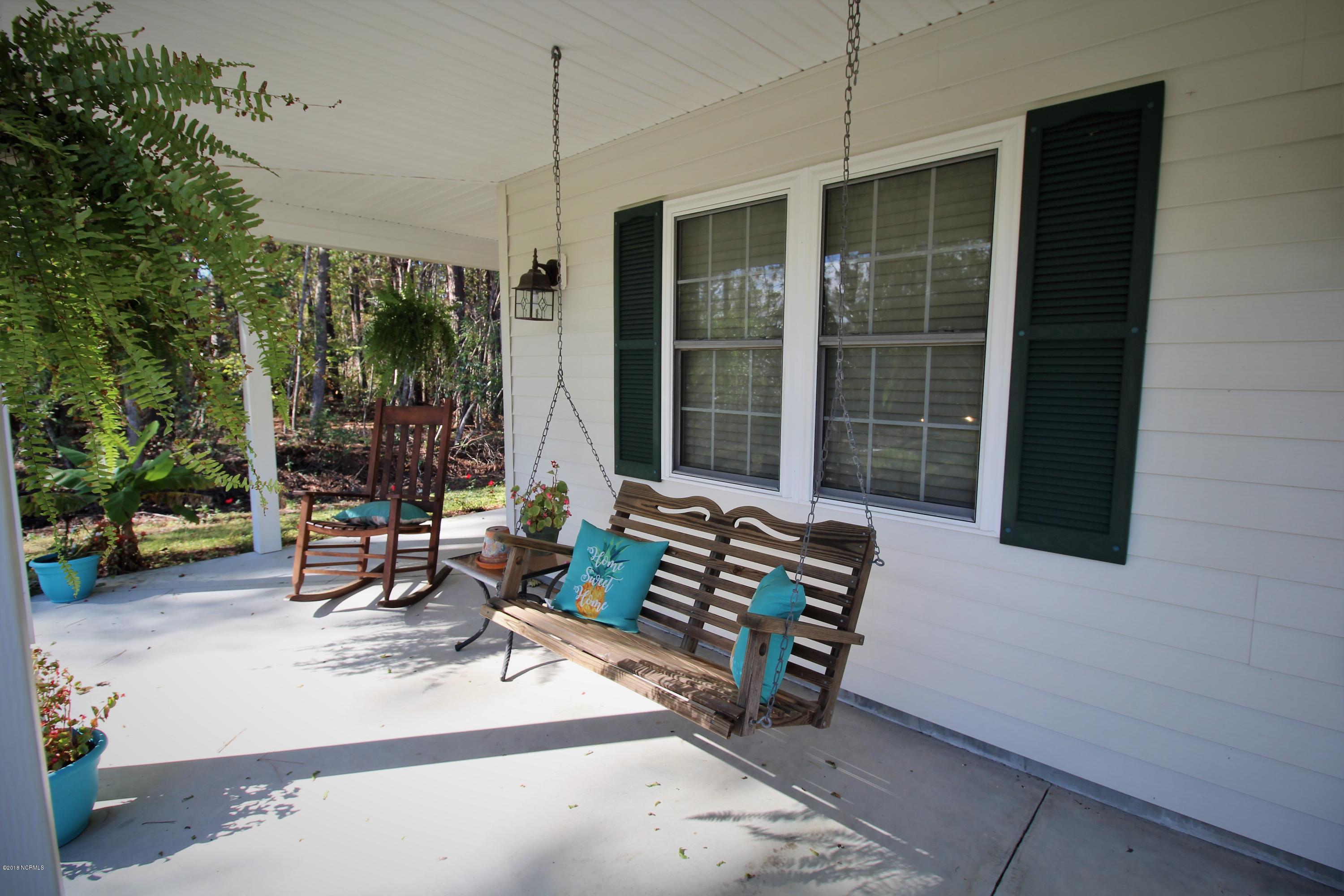 505 Stately Pines Road New Bern, NC 28560 - Photo 3 of 36 Front Porch