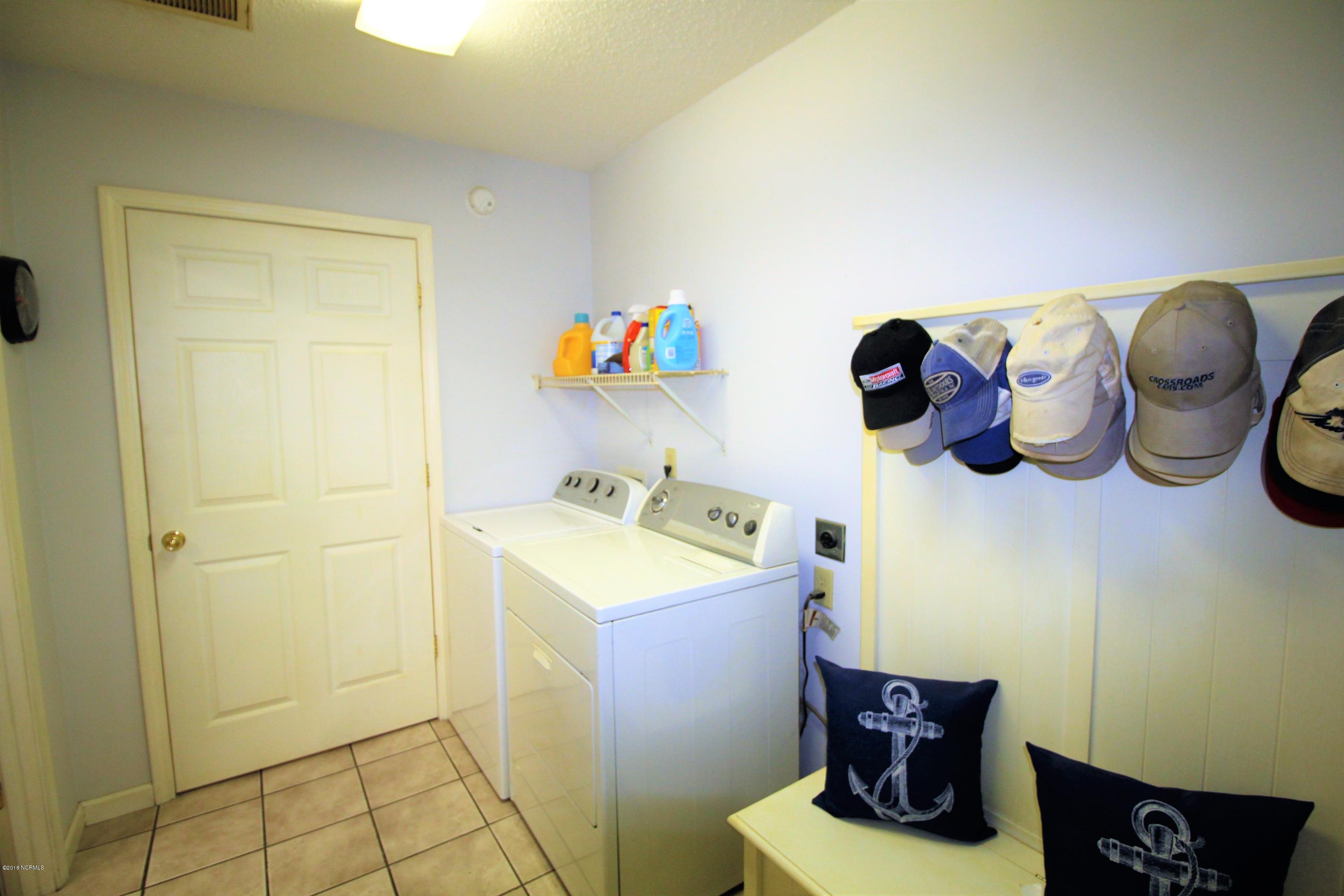 505 Stately Pines Road New Bern, NC 28560 - Photo 31 of 36 Laundry Room