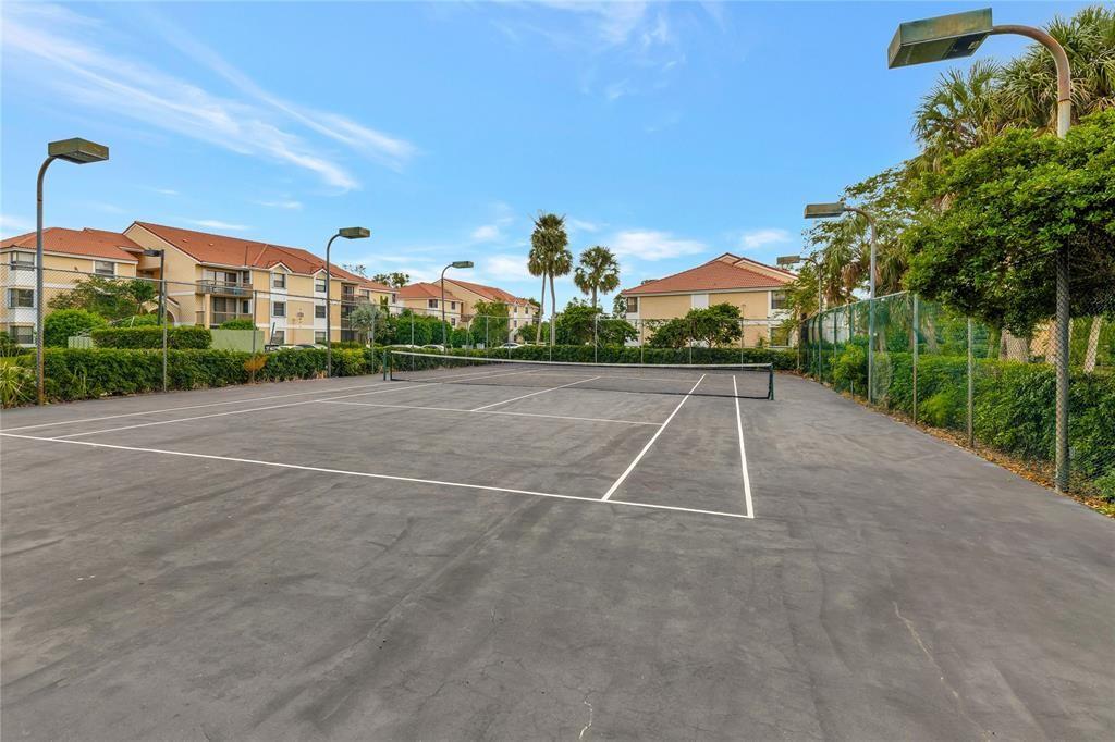 5781 Riverside Drive, Unit 201 Coral Springs, FL 33067 - Photo 21 of 23 a view of basketball court