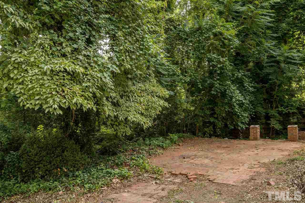 2254 The Circle Raleigh, NC 27608 - Photo 22 of 22 a view of outdoor space and yard