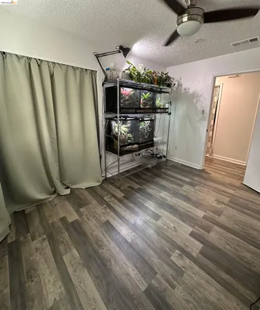 $425,000 | 1164 Maywood Lane, Martinez, CA 94553