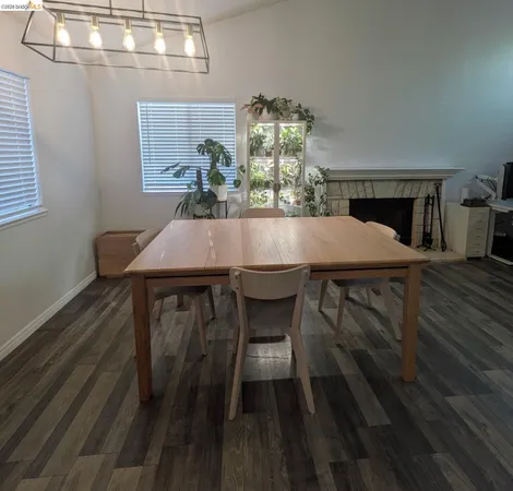$425,000 | 1164 Maywood Lane, Martinez, CA 94553