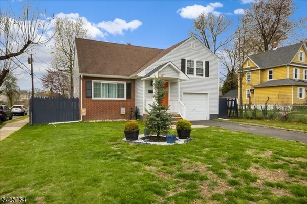 $599,900 | 234 Aldene Road, Roselle, NJ 07203